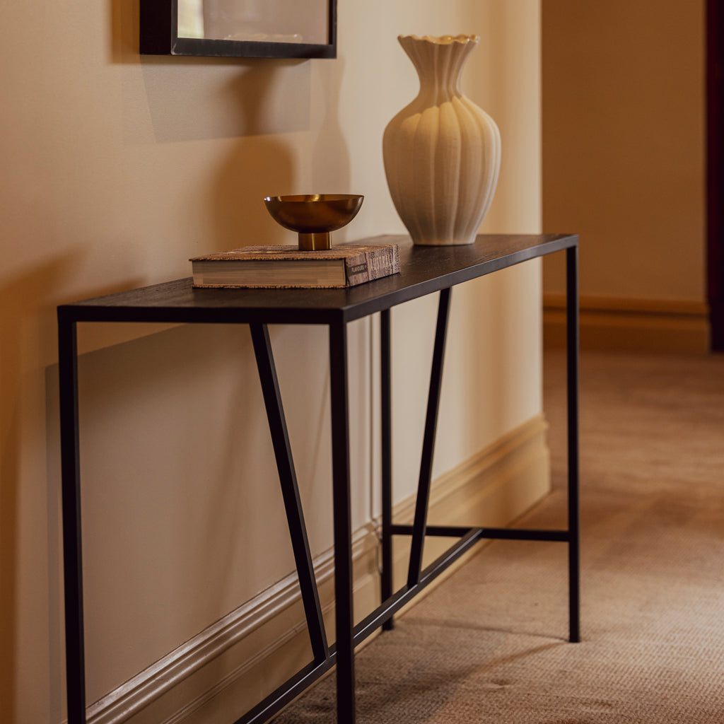 Amigo Console Table